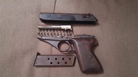 There are a number of stamps that could narrow it down . . Mauser hsc serial number dates interarms